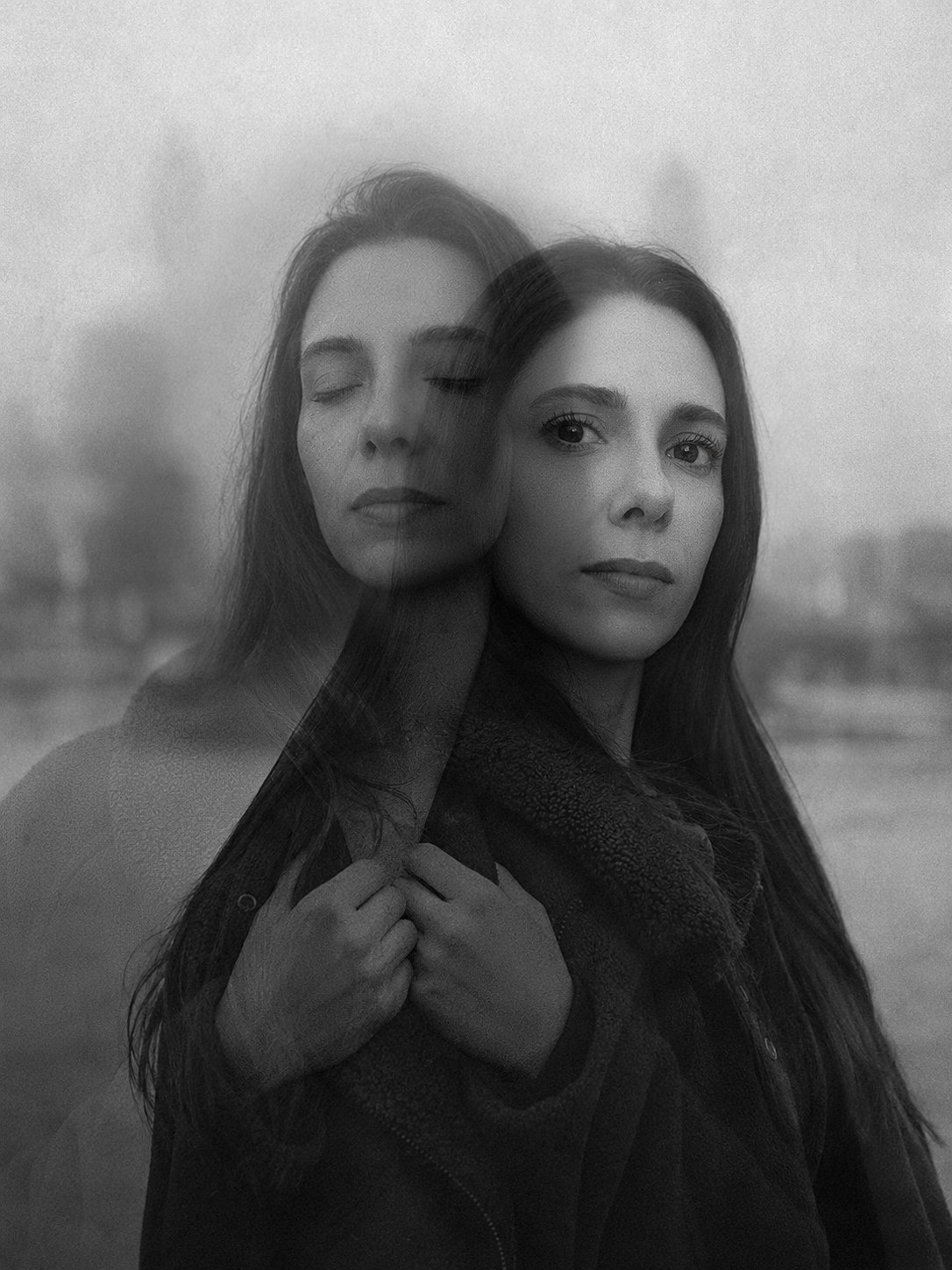 Retrato de Amanda Baños, fotógrafa de maternidad en Madrid